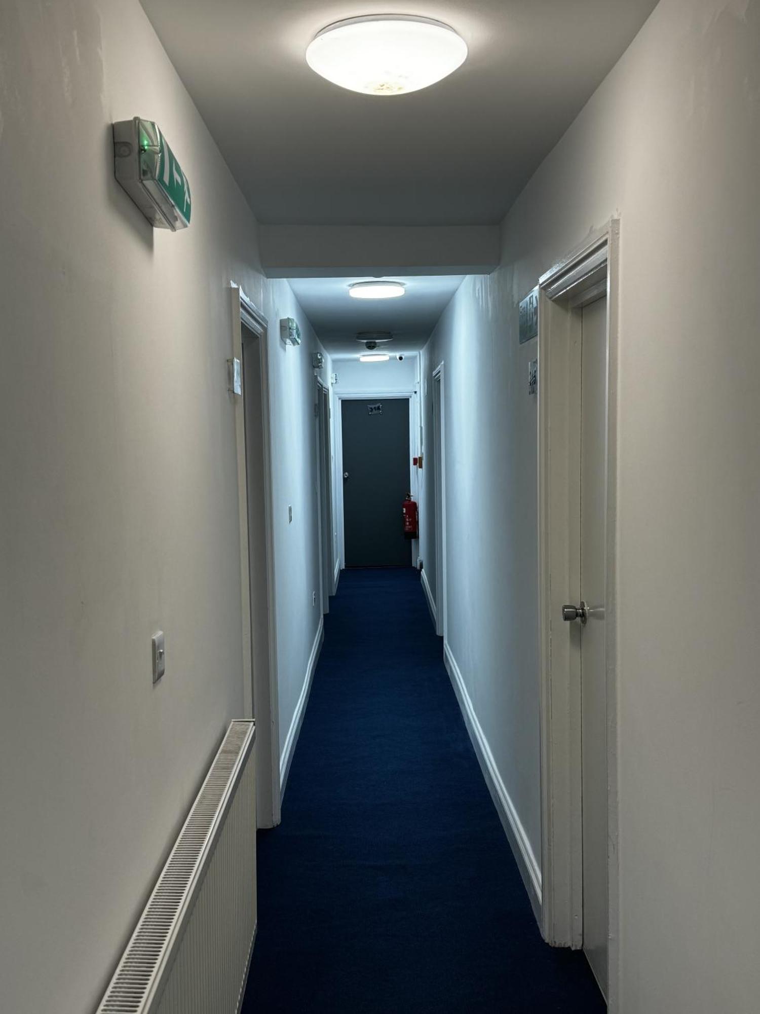 The Bank Hotel Barking  Ngoại thất bức ảnh